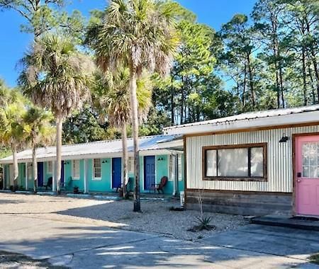 The Panacea Motel Exterior foto